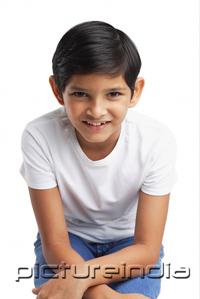 PictureIndia - Boy looking at camera, portrait